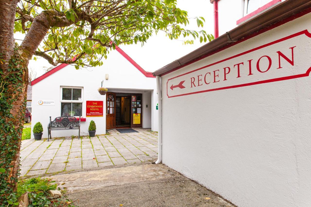 The Connemara Hostel - Sleepzone Leenaun Exteriör bild
