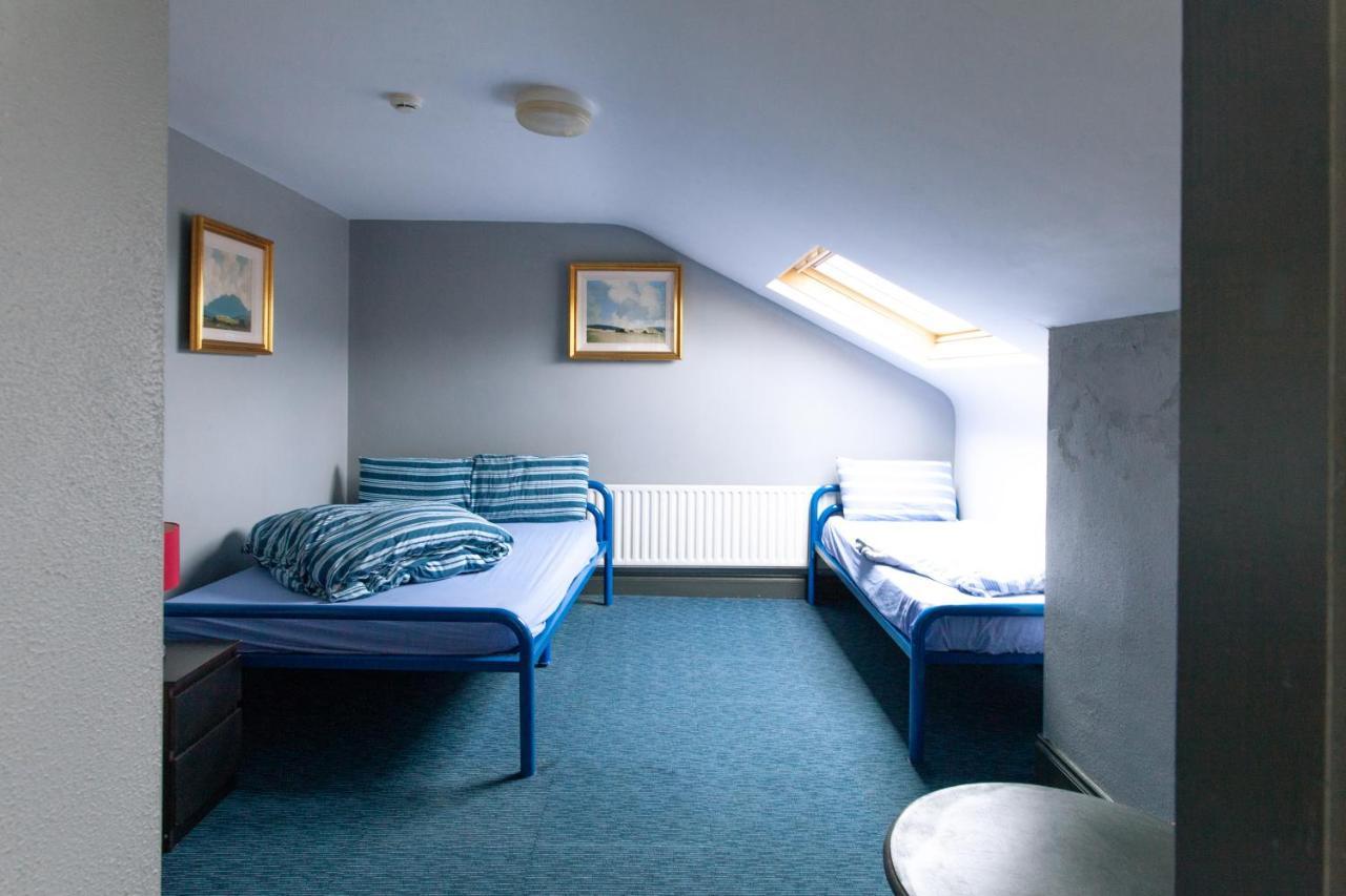 The Connemara Hostel - Sleepzone Leenaun Exteriör bild